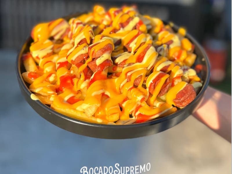 Salchipapas